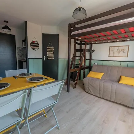 Avec Parking - Futuroscope - 1 à 4 Personnes Appartement *